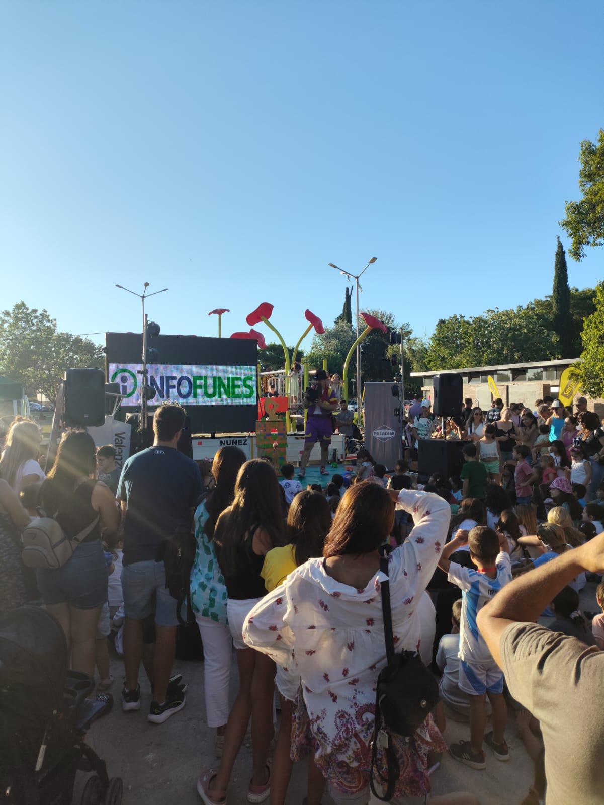 Más de quince mil personas se sumaron a la gran fiesta de InfoFunes y Radio Mitre Rosario 