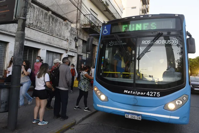 Aumentos en el colectivo: ir a Rosario costaría entre 2 mil y 3 mil pesos