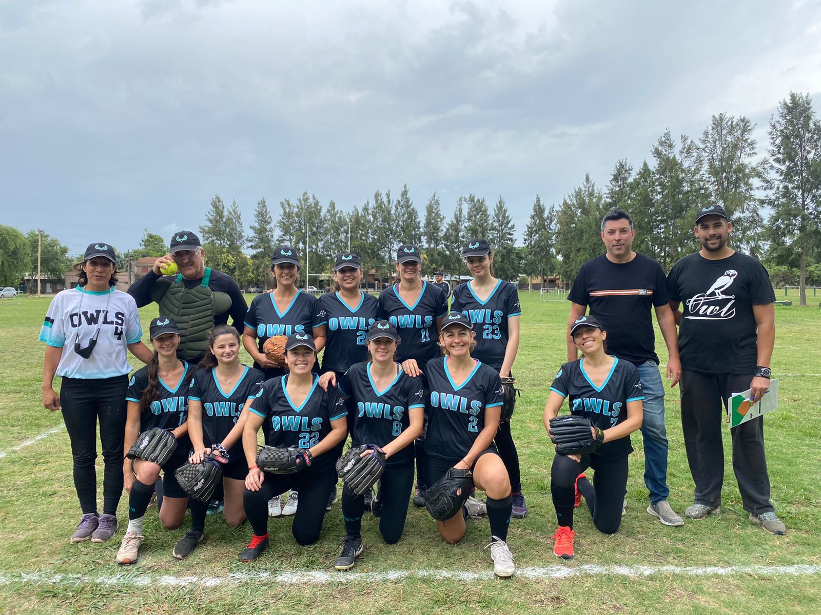 Por primera vez el equipo femenino de Funes jugó una fecha oficial de  Sóftbol