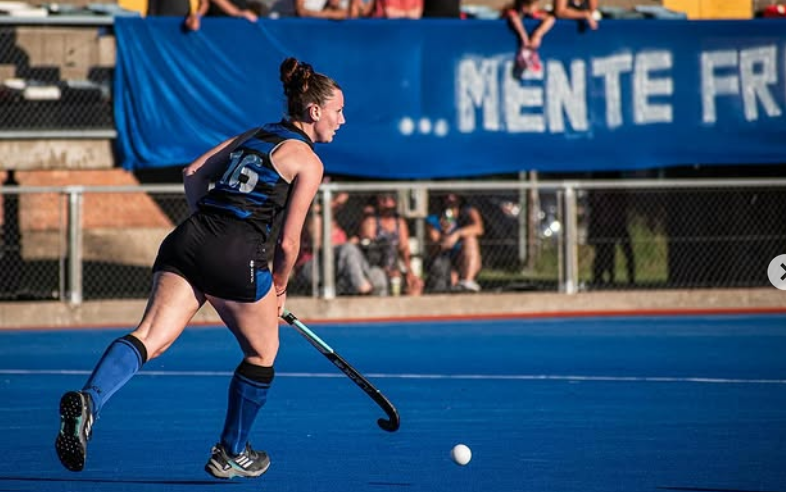Es de San Jerónimo, juega al hockey en Uni de Rosario e hizo un golazo que se viralizó internacionalmente