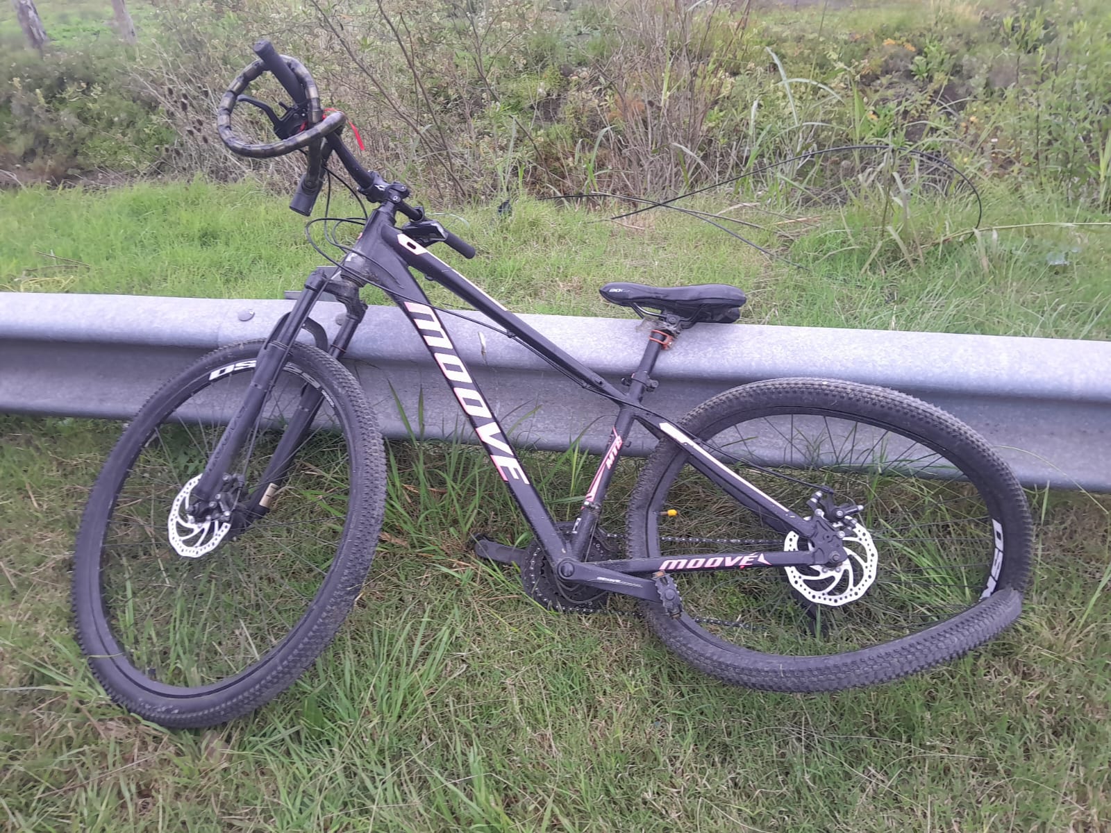 Otro más: Camión de reparto arrolla bicicleta y suma el cuarto accidente del día
