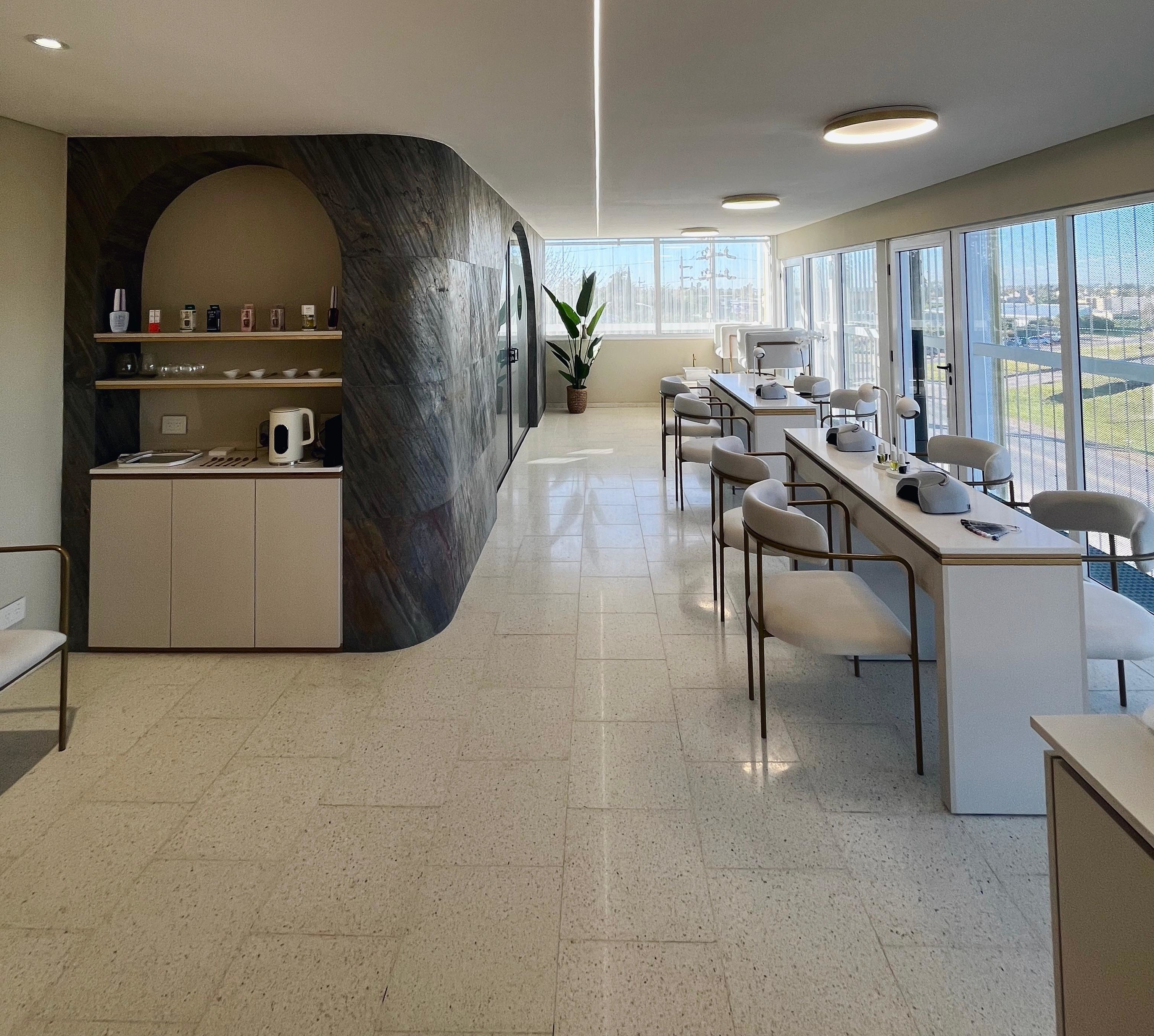 Malak abrió sus puertas en el multiespacio Kichy: nueva propuesta de estética y relax en el corazón de Funes