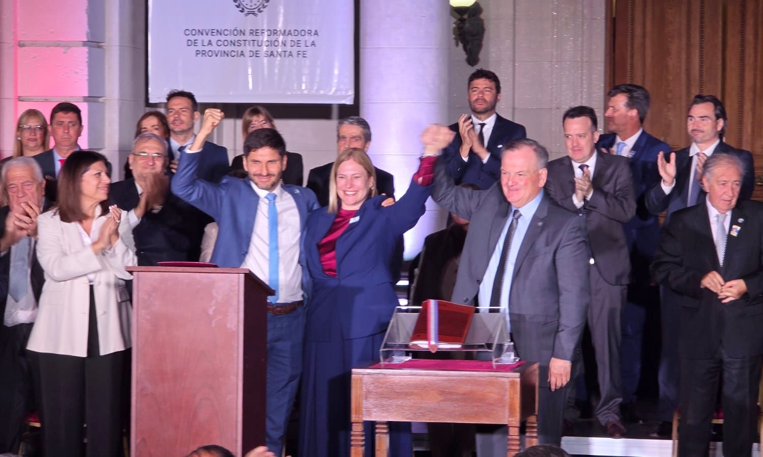 Felipe Michlig: “La Provincia Invencible de Santa Fe tiene nueva Constitución”