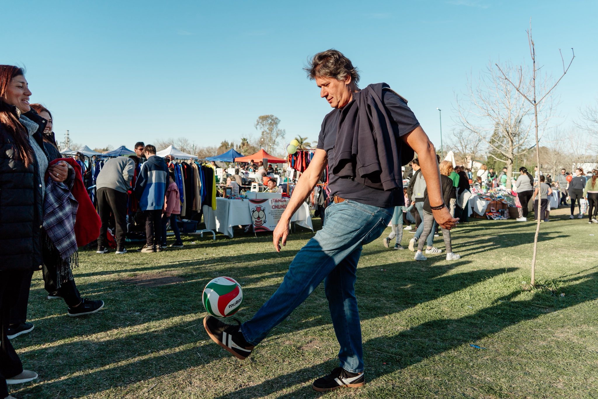 La visita del presidente canalla, el obstáculo de Roly Santacroce y las nuevas calles comerciales de Funes