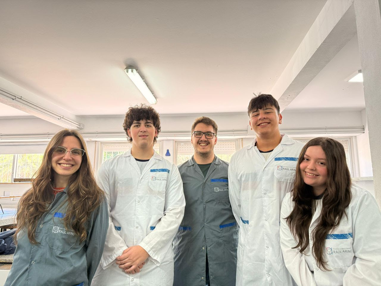 Son de Funes, estudian en la Escuela Arino y se destacaron en un ocurrente concurso de ciencias del CONICET