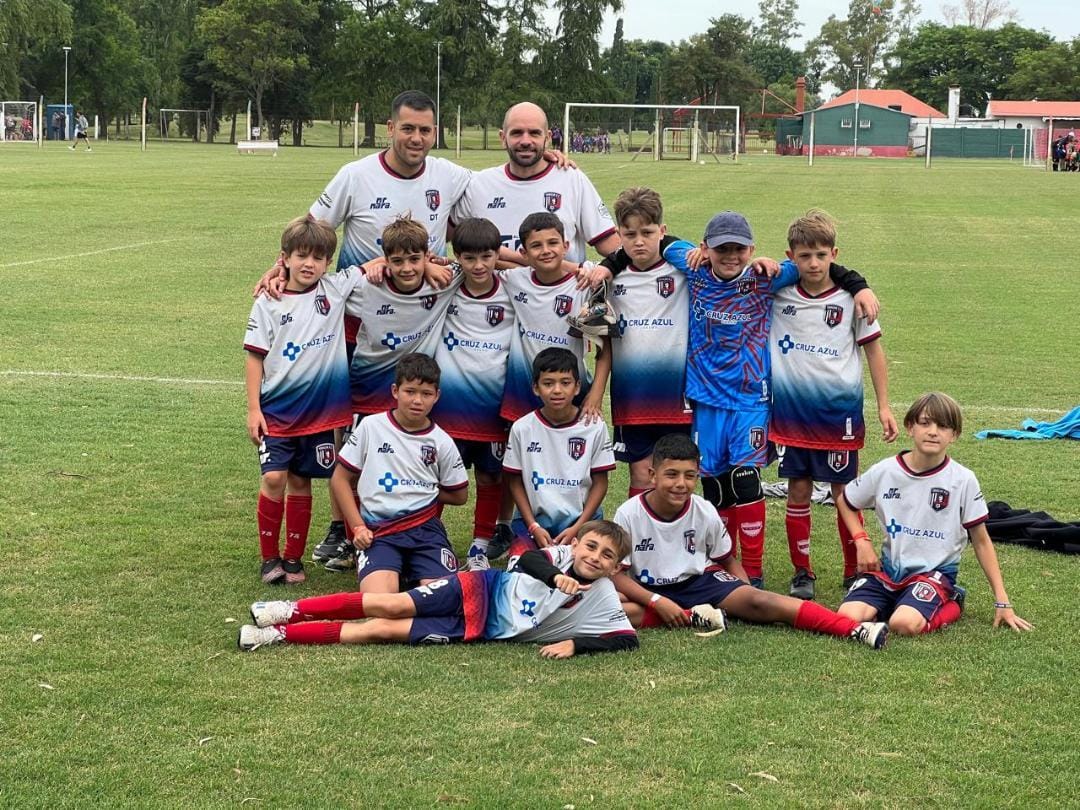 Fútbol infantil: Funes tiene un campeón en el tradicional y convocante torneo del Club San Jorge 