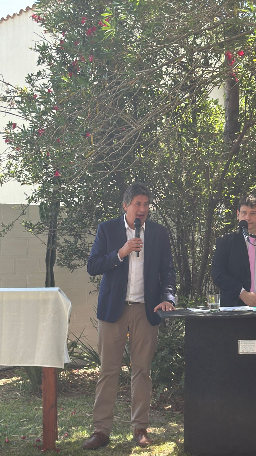 Roly Santacroce, en la asunción de los nuevos concejales de Funes: “Jamás iría por otra reelección” 