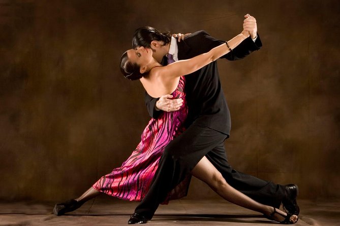Por el Día Nacional del Tango en Funes: organizan una gran milonga en plena calle Santa Fe este viernes