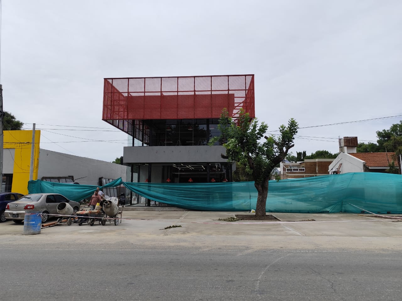 Mostaza, a días de desembarcar en Funes: anunciaron que el local de Ruta 9 abrirá antes de que termine 2025