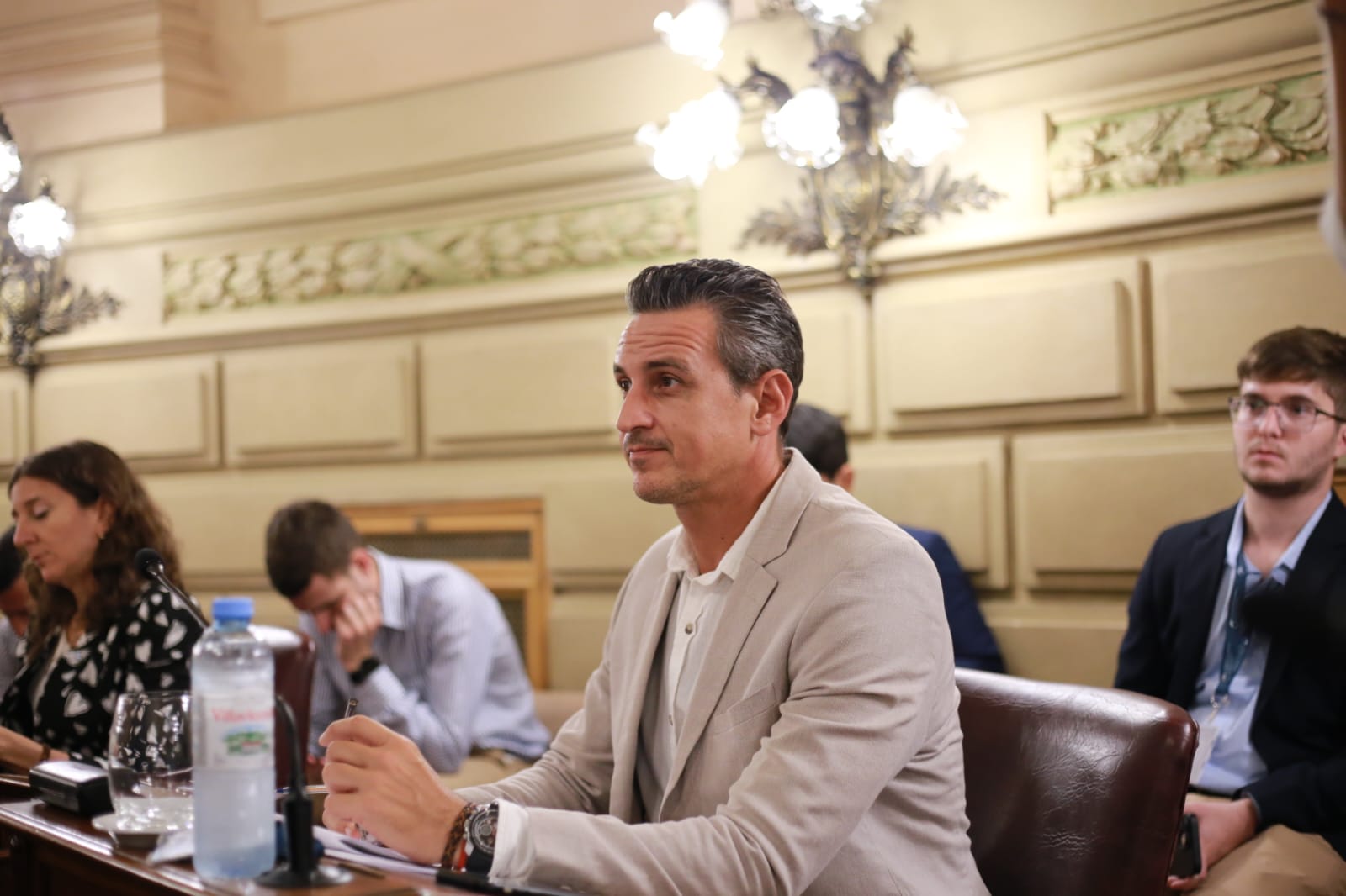 El Senado debate prohibir los trapitos en toda la provincia: qué impacto tendrá la medida en Funes