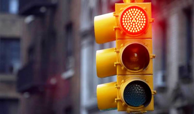 Proponen nuevos semáforos y más reductores para ordenar el tránsito de la ciudad